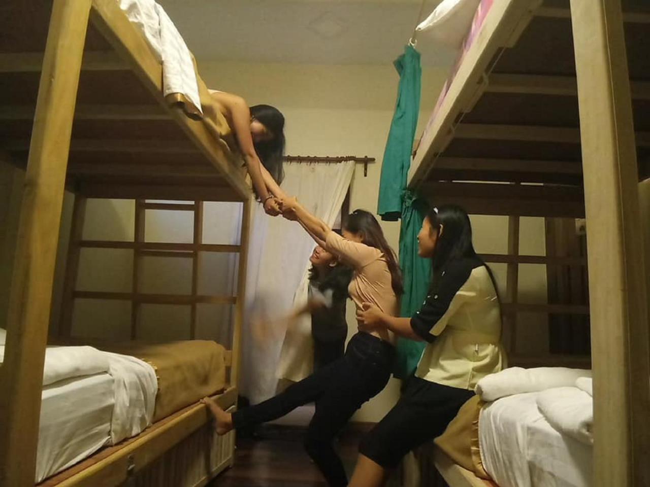 Westay @ Chillax House-נגפאלי מראה חיצוני תמונה