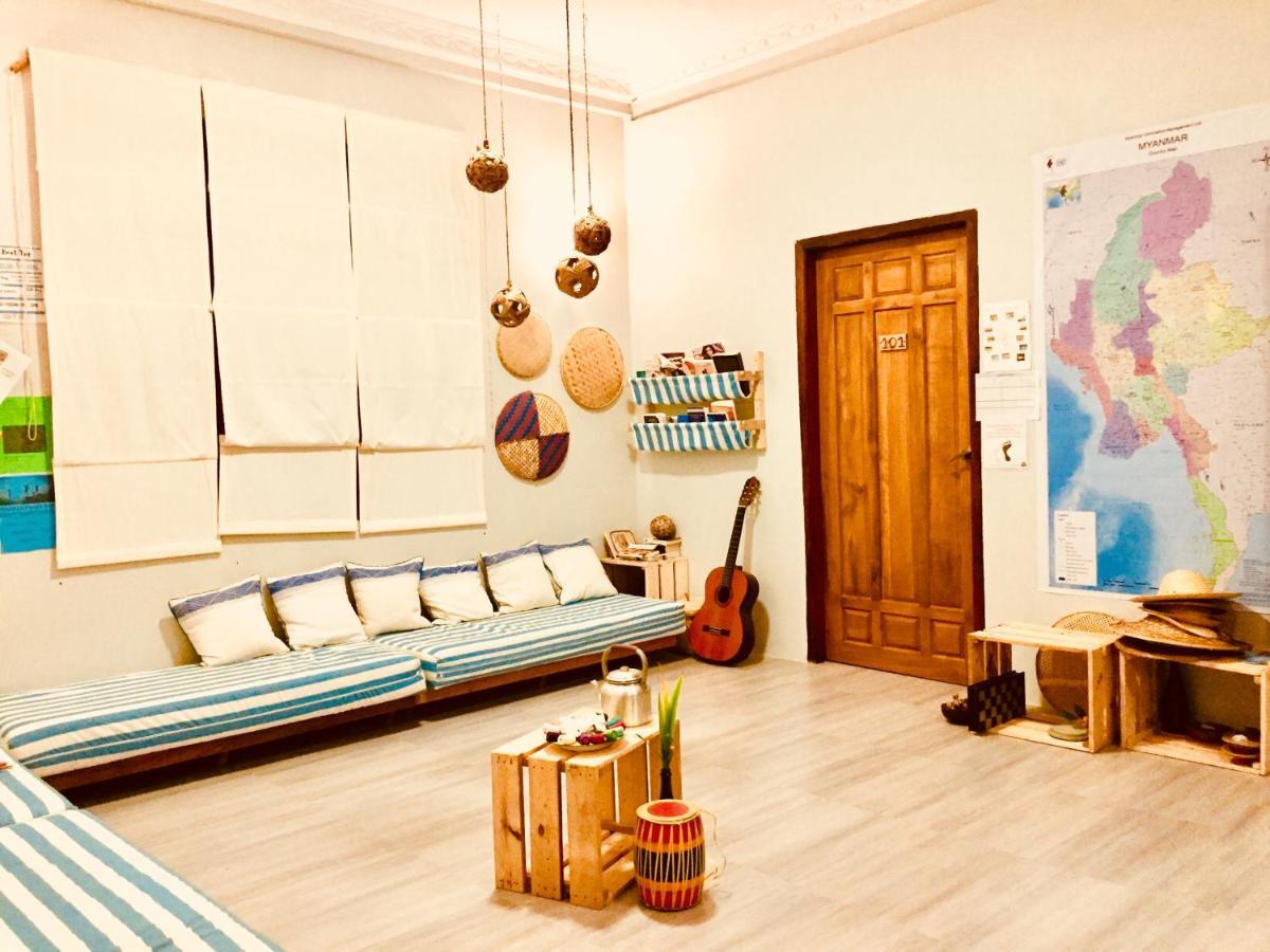 Westay @ Chillax House-נגפאלי מראה חיצוני תמונה