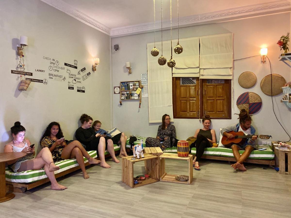 Westay @ Chillax House-נגפאלי מראה חיצוני תמונה