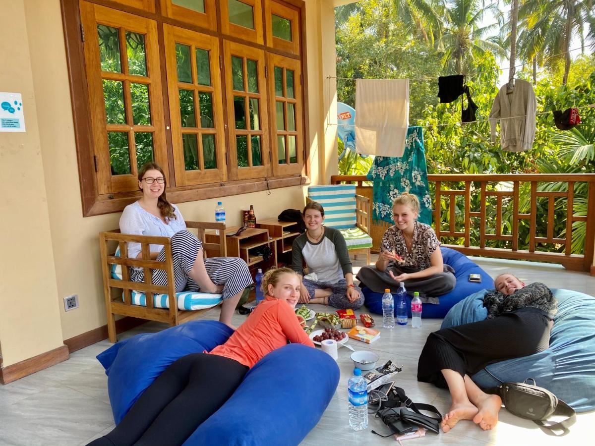 Westay @ Chillax House-נגפאלי מראה חיצוני תמונה
